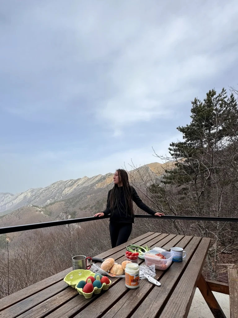 Uskrsni doručak 2 Uskrs Velebit